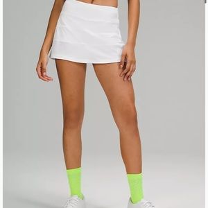 Lululemon Pace Rival Mid-rise Skirt 6 (regular shorter length) White